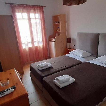 Pension Selenti Tinos Bagian luar foto