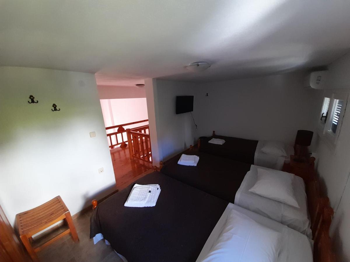 Pension Selenti Tinos Bagian luar foto